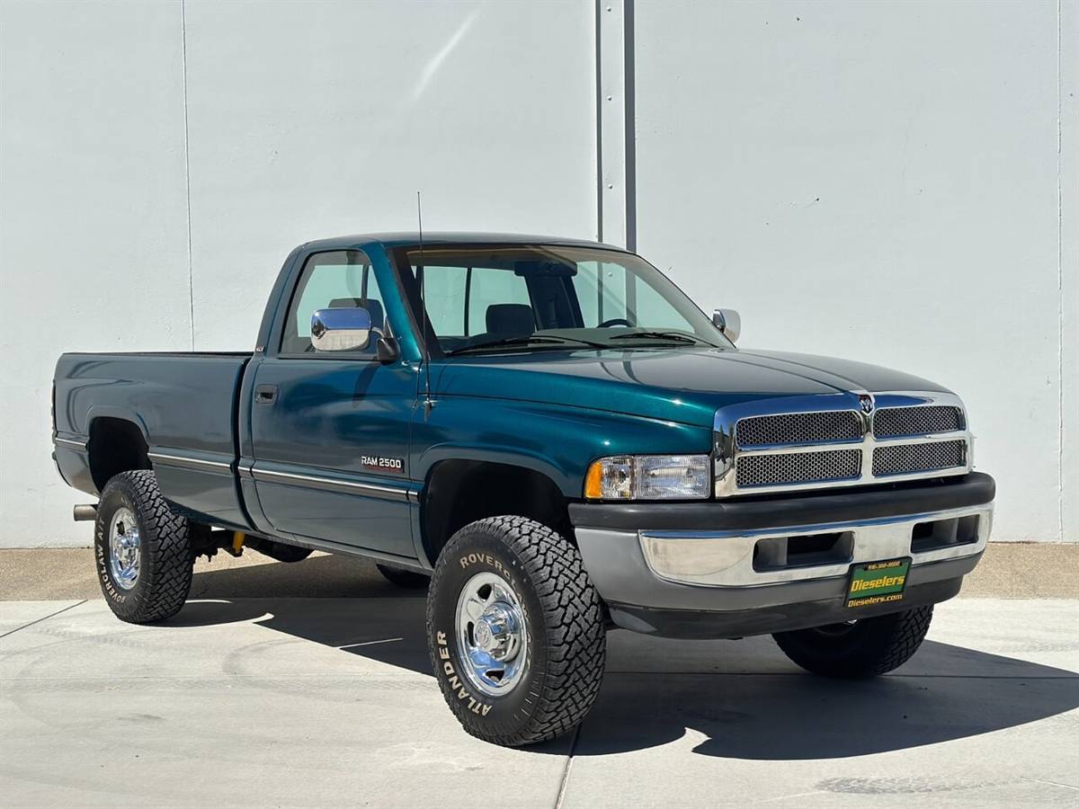 Dodge-ram-2500-5.9l-12-valve-turbo-diesel-4x4-5-sp-1994-green-2