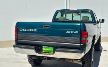 Dodge-ram-2500-5.9l-12-valve-turbo-diesel-4x4-5-sp-1994-green-7