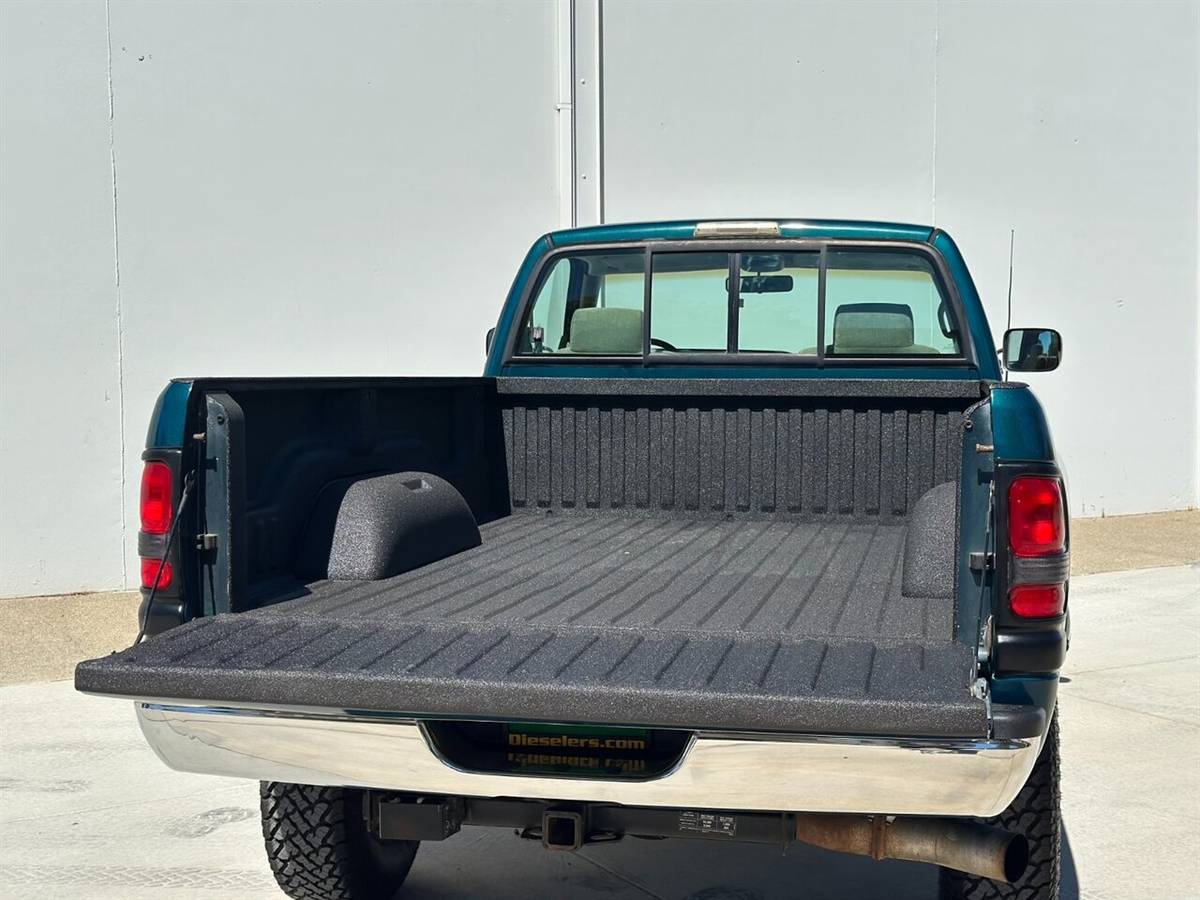Dodge-ram-2500-5.9l-12-valve-turbo-diesel-4x4-5-sp-1994-green-8