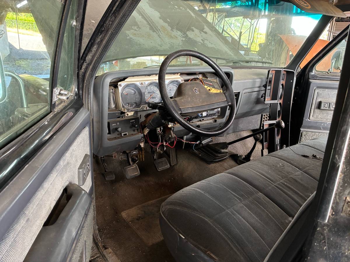 Dodge-ram-2500-diesel-1991-black-5