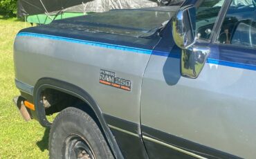 Dodge-ram-2500-diesel-1991-blue-3