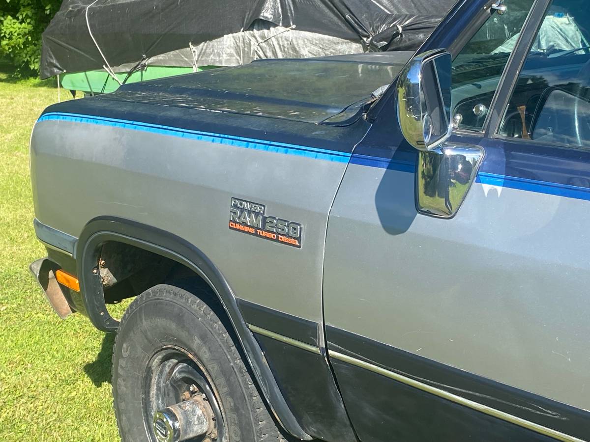 Dodge-ram-2500-diesel-1991-blue-3