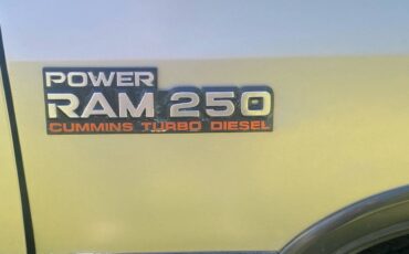 Dodge-ram-2500-diesel-1991-blue