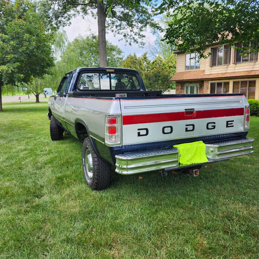 Dodge-ram-2500-diesel-1992-blue-2
