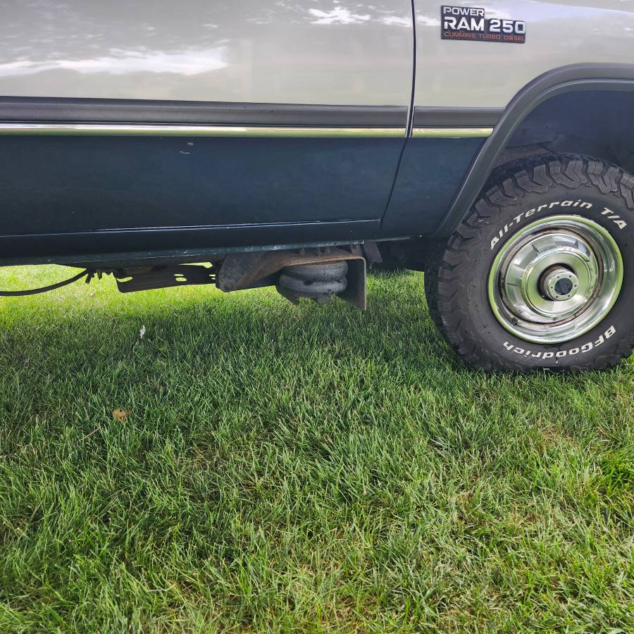 Dodge-ram-2500-diesel-1992-blue-4