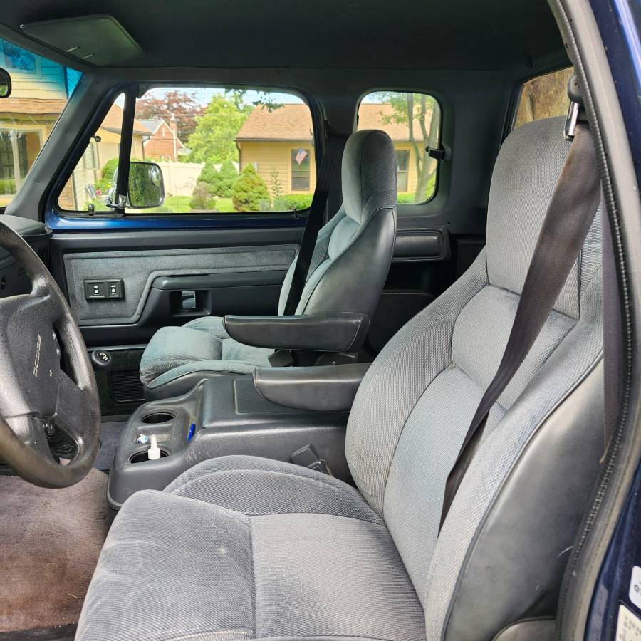 Dodge-ram-2500-diesel-1992-blue-6