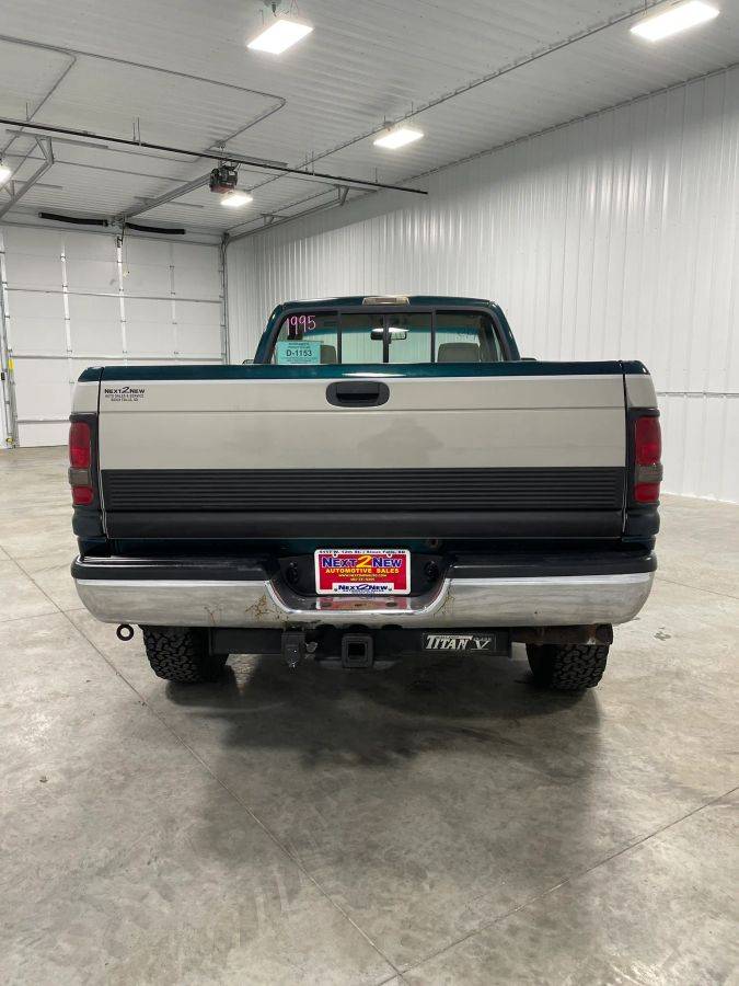 Dodge-ram-2500-regular-cab-1995-green-2