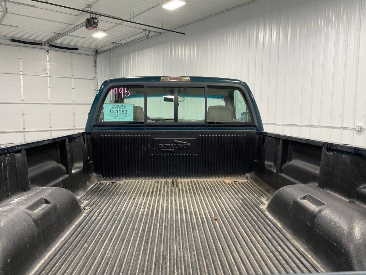 Dodge-ram-2500-regular-cab-1995-green-3