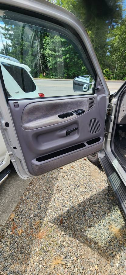 Dodge-ram-2500-slt-1995-silver-4