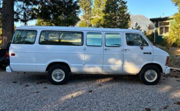 Dodge-ram-3500-1986-white-3