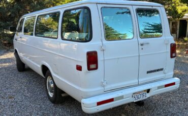 Dodge-ram-3500-1986-white