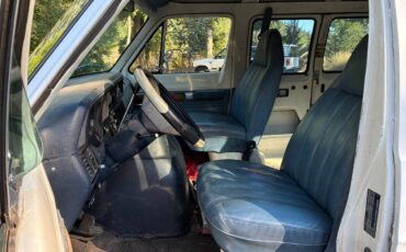 Dodge-ram-3500-1986-white-5