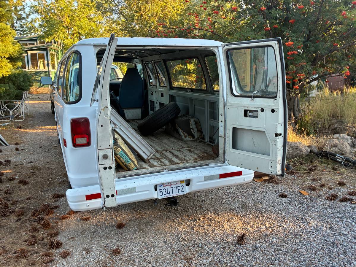 Dodge-ram-3500-1986-white-6