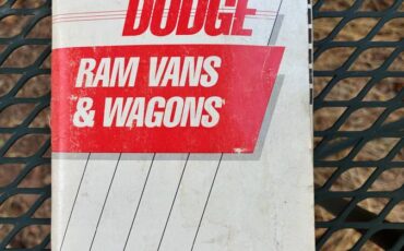Dodge-ram-3500-1986-white-7