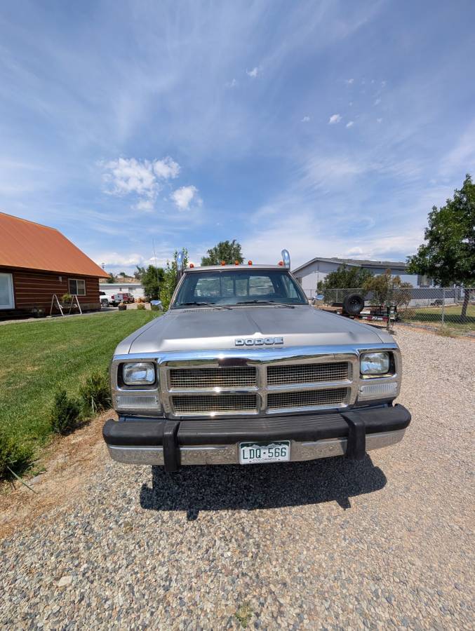 Dodge-ram-3500-diesel-1992-9