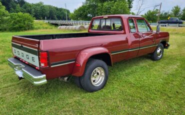 Dodge-ram-3500-diesel-1993-red-1