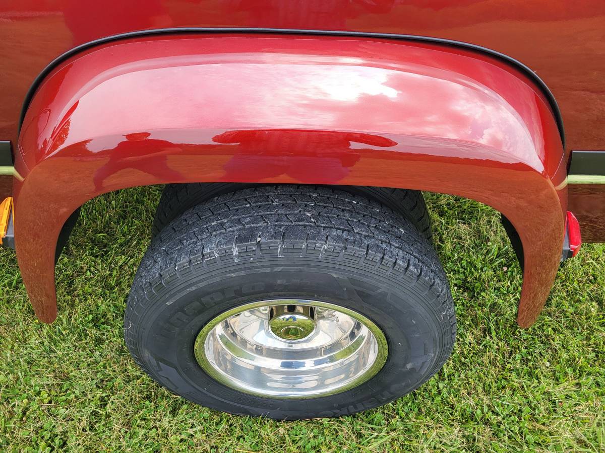 Dodge-ram-3500-diesel-1993-red-5