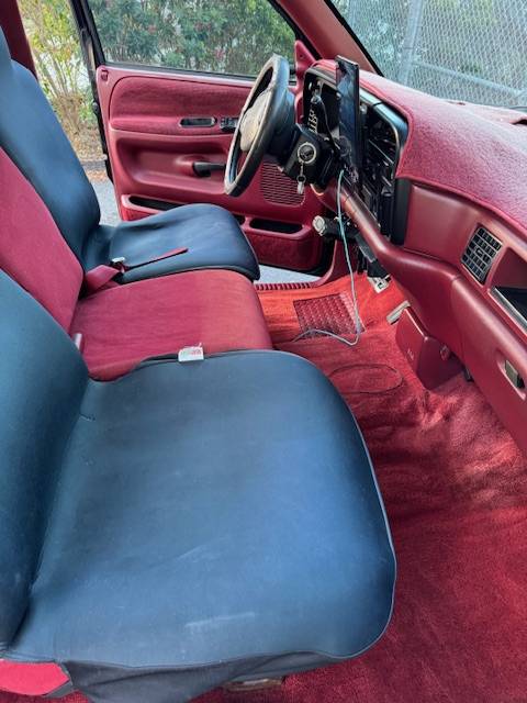 Dodge-ram-3500-diesel-1994-black-3
