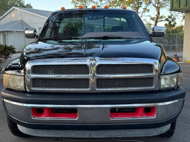 Dodge-ram-3500-diesel-1994-black-6