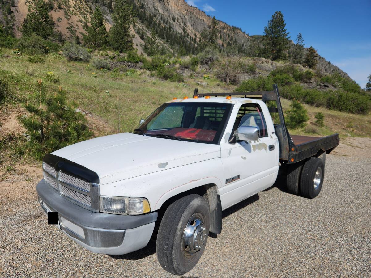 Dodge-ram-3500-diesel-1994-white-5