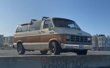 Dodge-ram-b250-van-1989-7