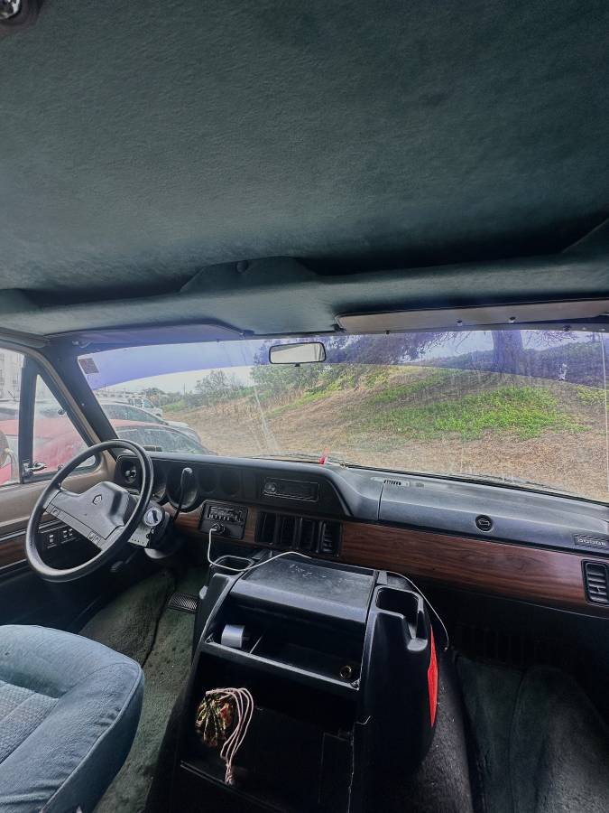 Dodge-ram-b250-van-1992-white-6