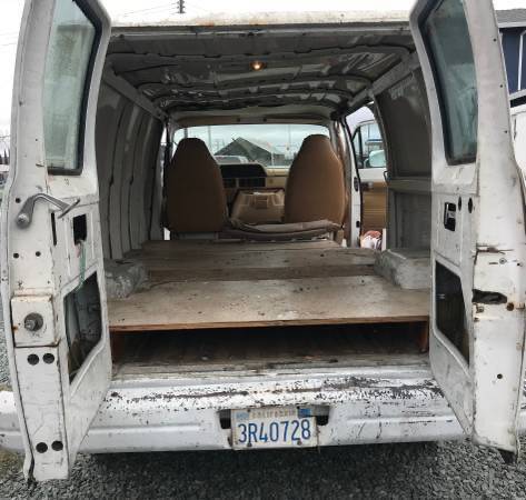 Dodge-ram-b3500-cargo-van-1989-white-13