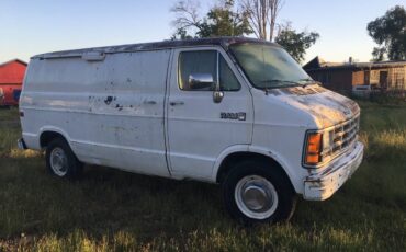 Dodge-ram-b3500-cargo-van-1989-white-2