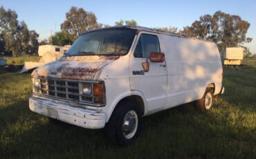 Dodge-ram-b3500-cargo-van-1989-white-3