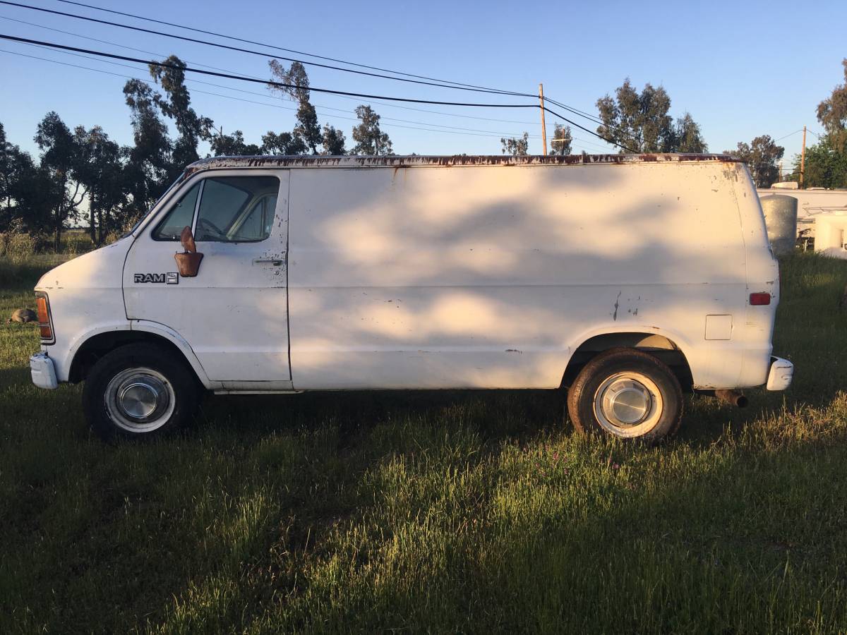 Dodge-ram-b3500-cargo-van-1989-white