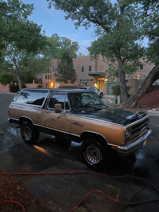 Dodge-ram-charger-1987-6