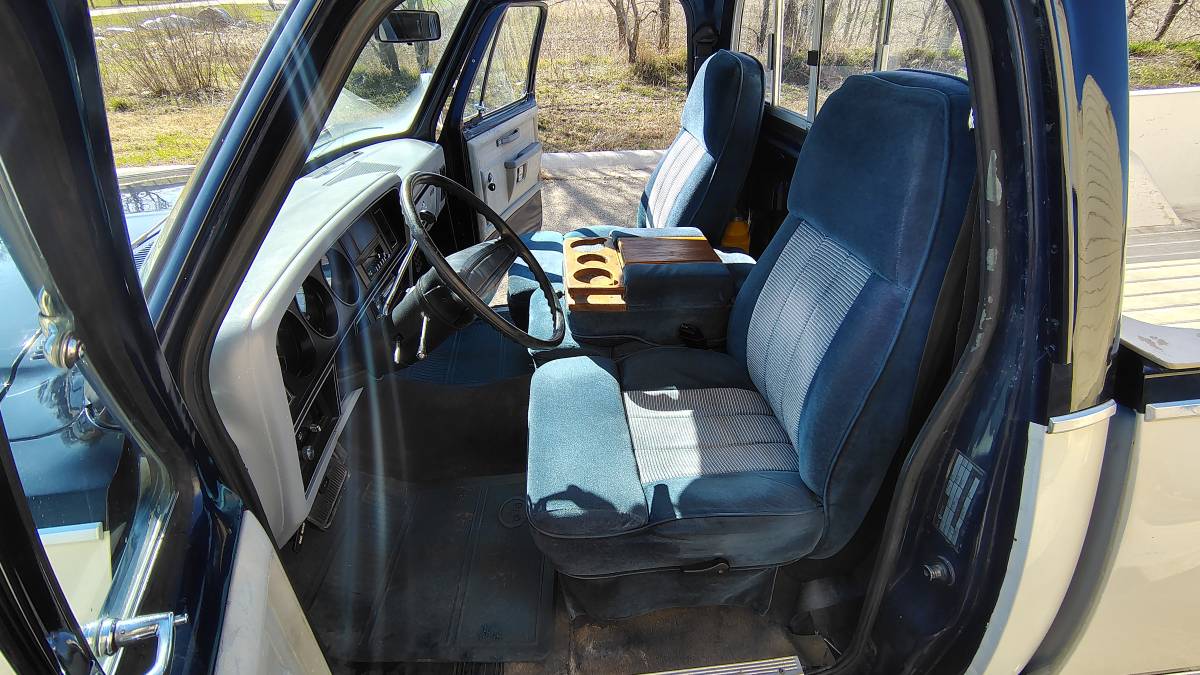 Dodge-ram-d150-1981-blue-5