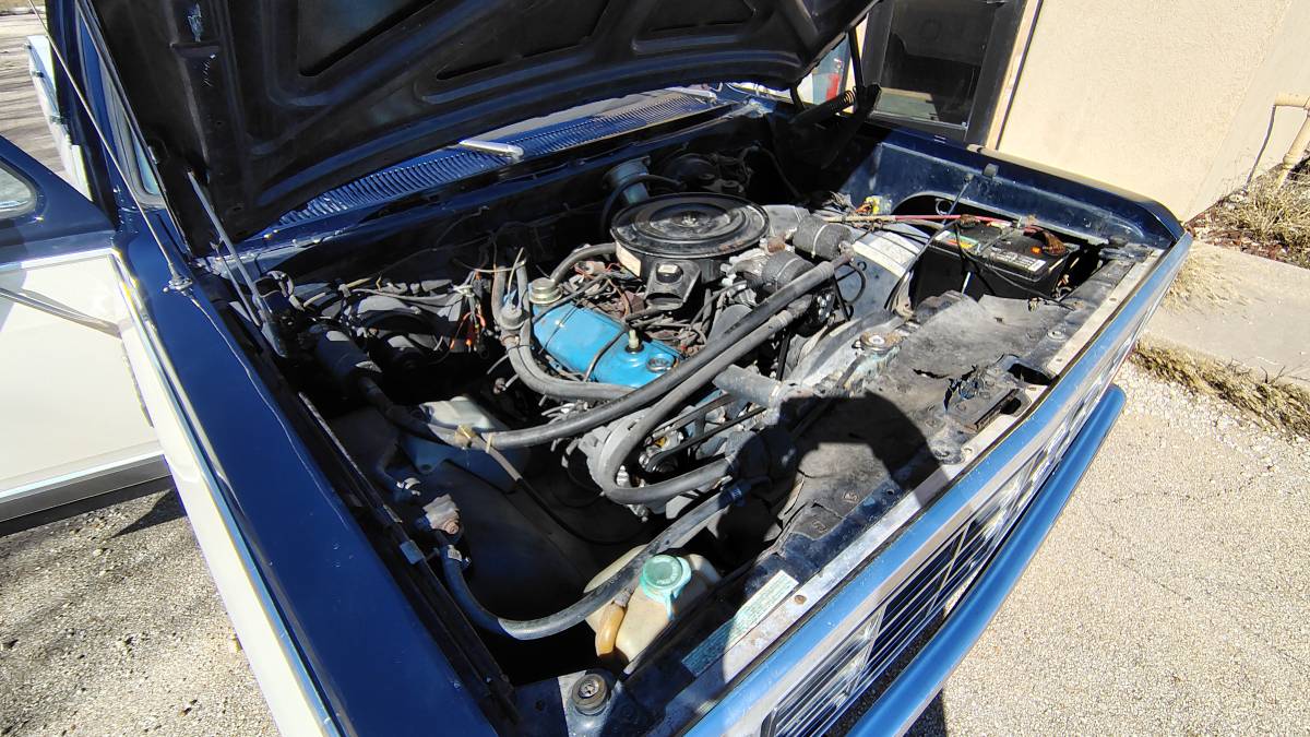 Dodge-ram-d150-1981-blue-7