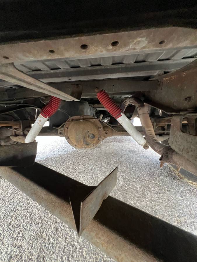 Dodge-ram-d150-1984-brown-3