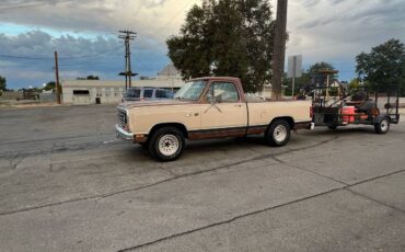 Dodge-ram-d150-1984-brown-7