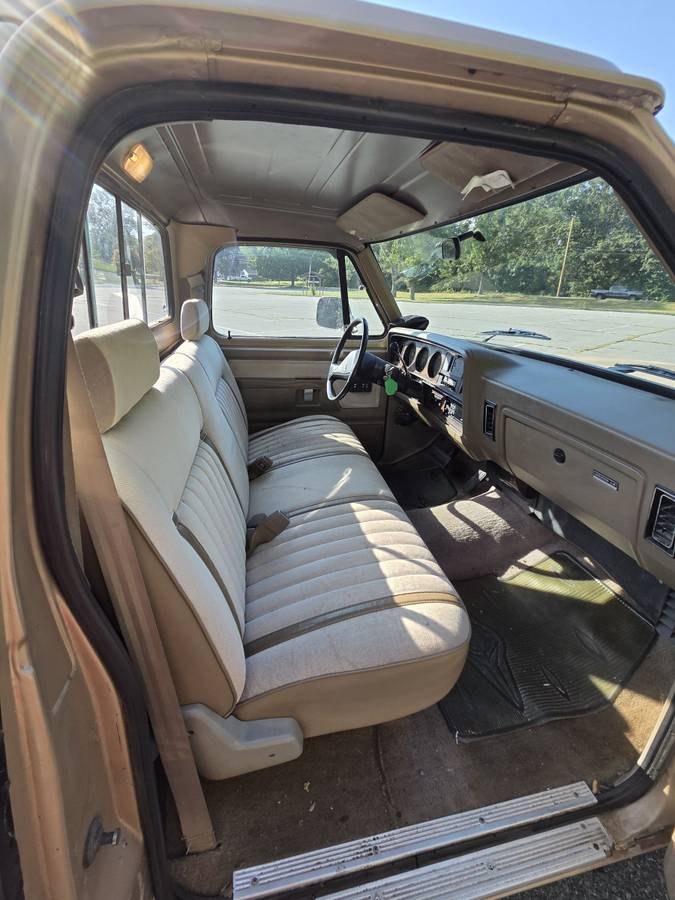 Dodge-ram-d150-1990-brown-11