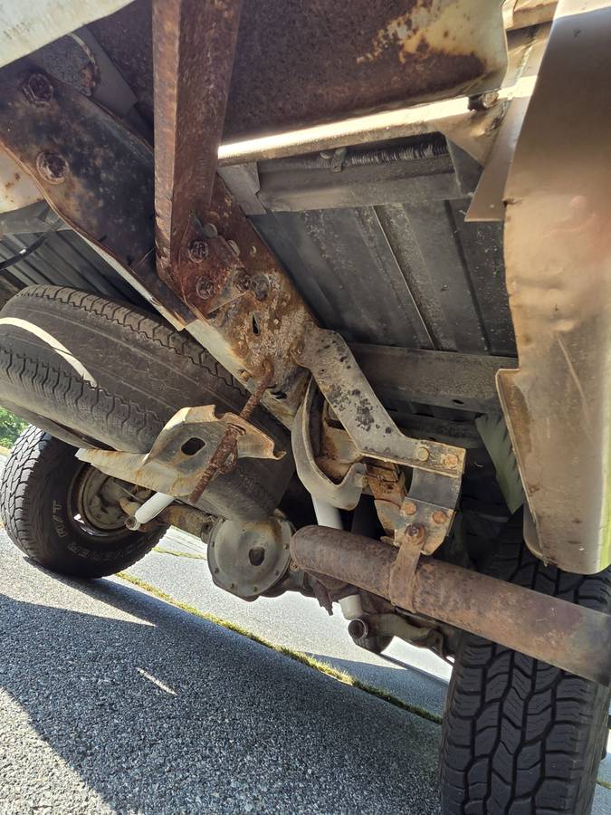 Dodge-ram-d150-1990-brown-19