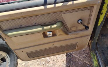 Dodge-ram-d250-1988-green-9