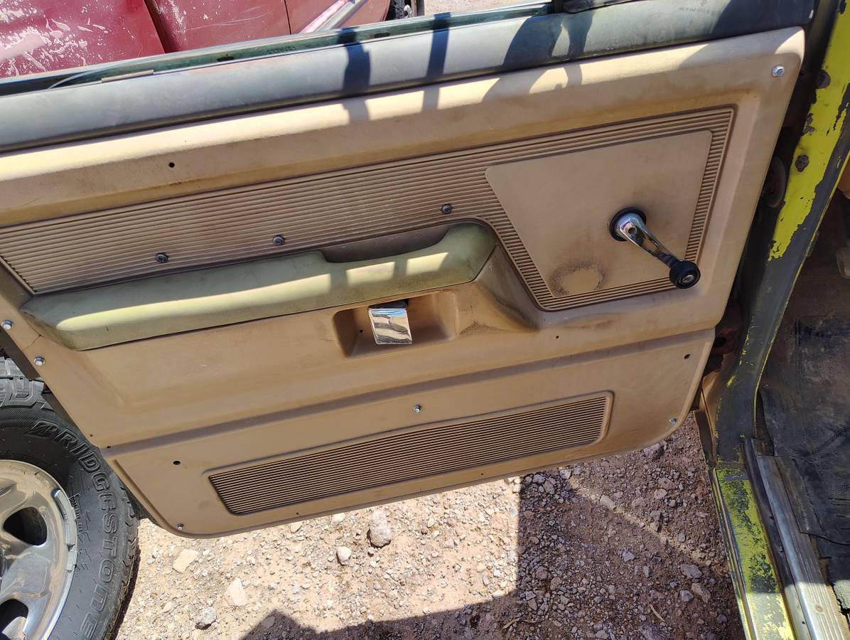 Dodge-ram-d250-1988-green-9