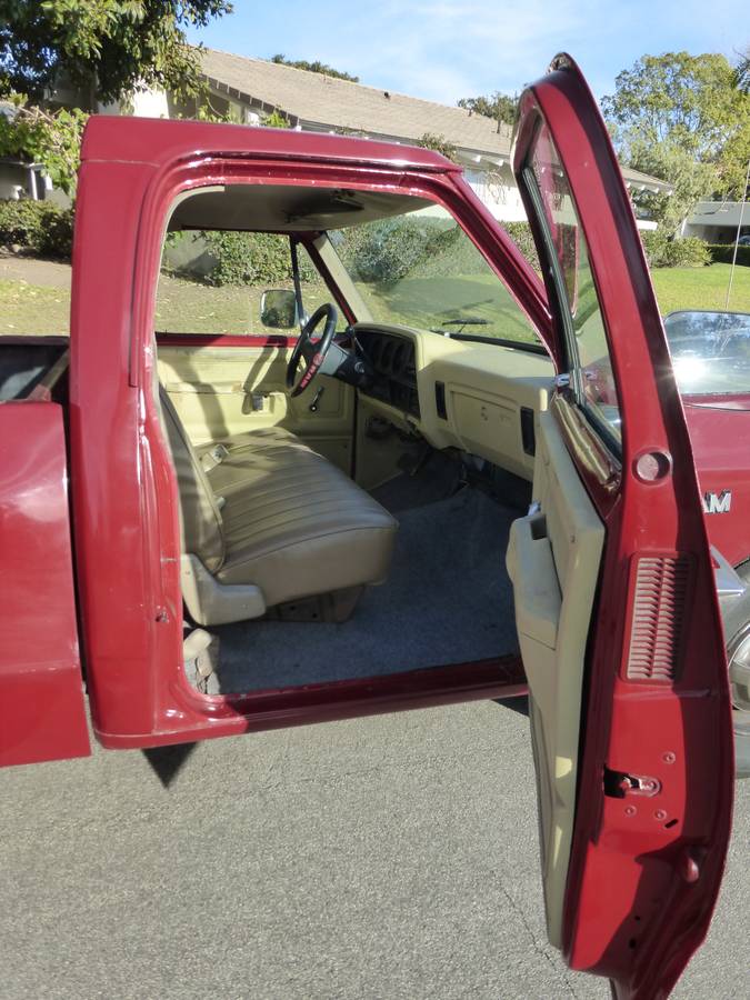 Dodge-ram-d250-34-ton-1990-red-11