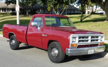 Dodge-ram-d250-34-ton-1990-red-2