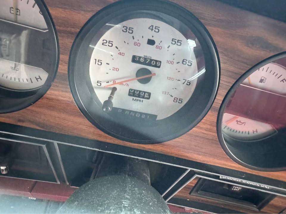 Dodge-ram-d350-1984-brown-4