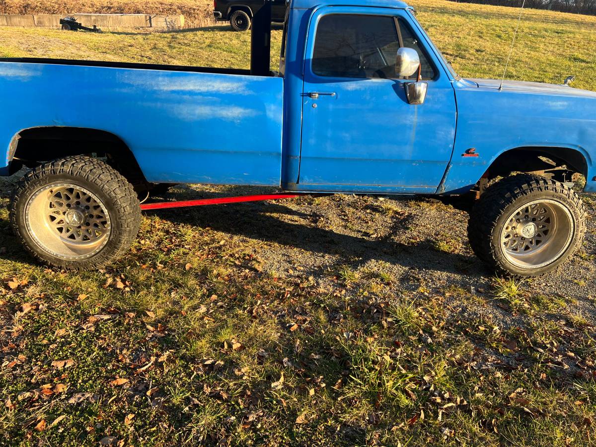 Dodge-ram-diesel-1990-4