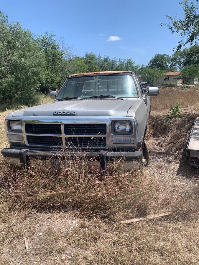 Dodge-ram-diesel-1991-grey-1