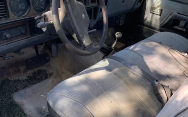 Dodge-ram-diesel-1991-grey-4