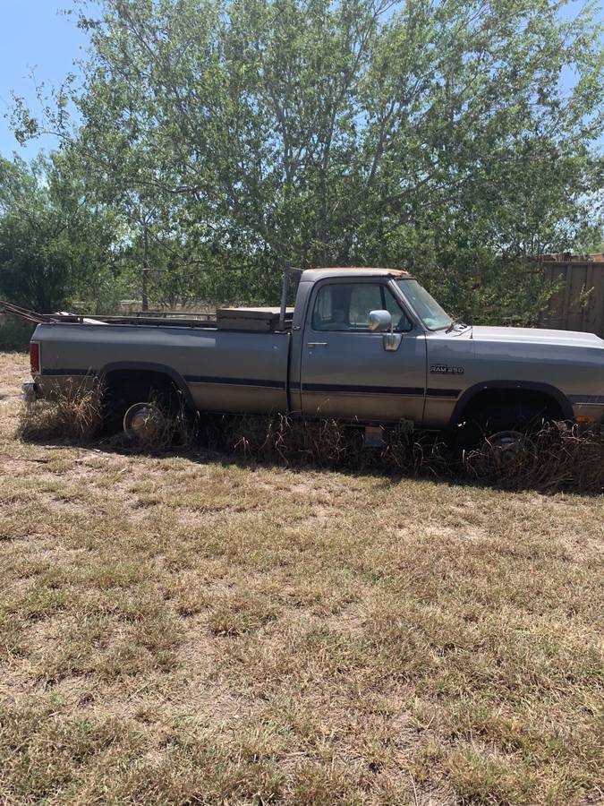 Dodge-ram-diesel-1991-grey-6