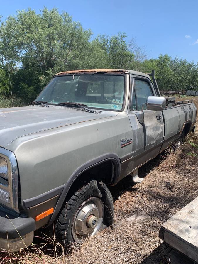 Dodge-ram-diesel-1991-grey