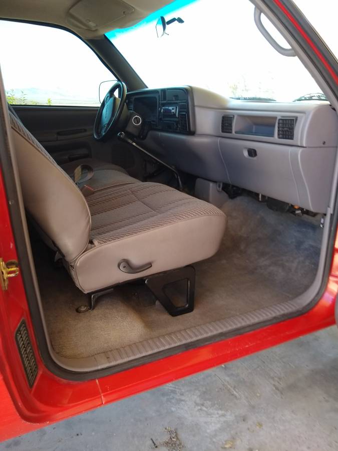 Dodge-ram-diesel-1994-red-6