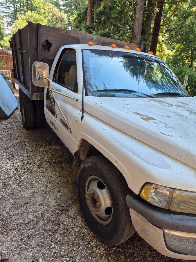 Dodge-ram-diesel-cummins-3500-1995-1