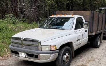 Dodge-ram-diesel-cummins-3500-1995